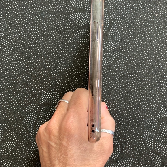 iPhone XR snowman case - Picture 5 of 8